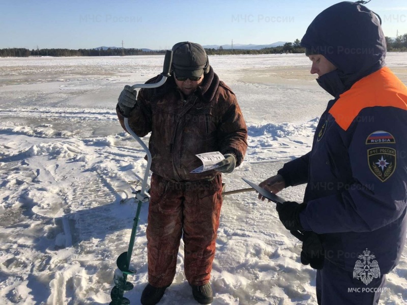 В Бурятии начался первый этап акции "Тонкий лед"